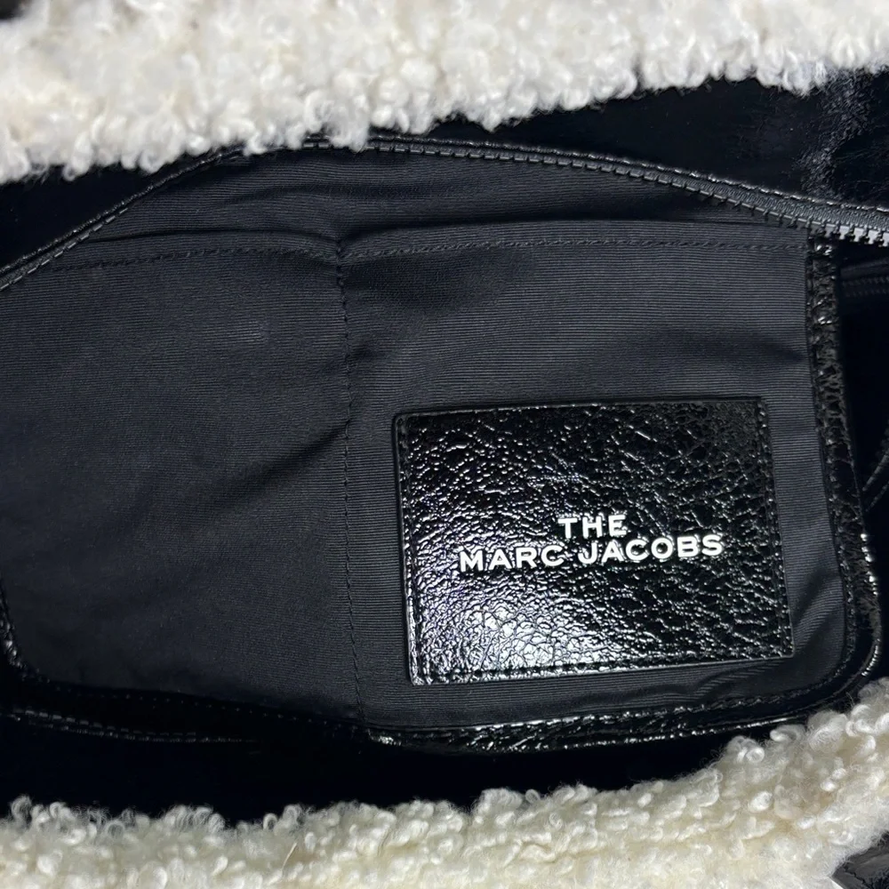 Marc Jacobs Crinkled Leather Faux Shearling Medium The Tote Bag